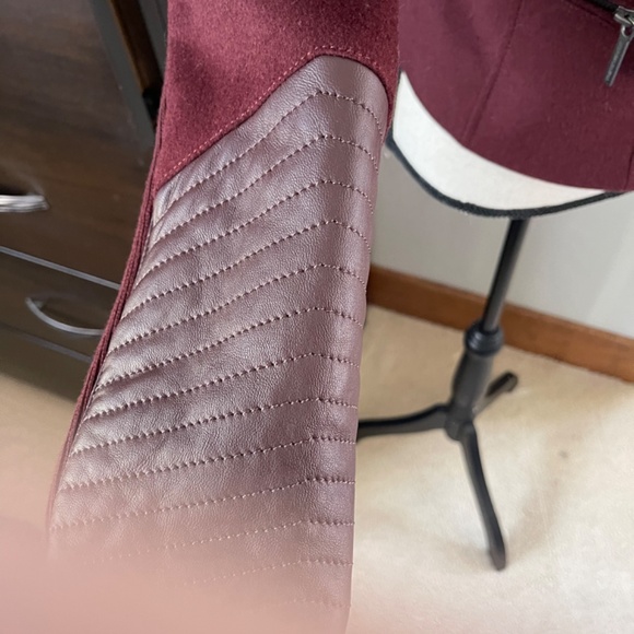 New Burgundy Wool and Fur Bomber Jacket - Picture 5 of 10